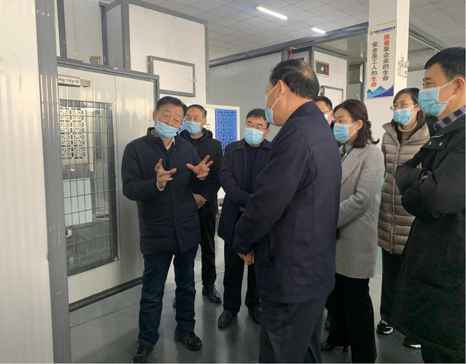 河南省煙草局調(diào)研組到許昌智工實地考察移動烤房研發(fā)試用情況